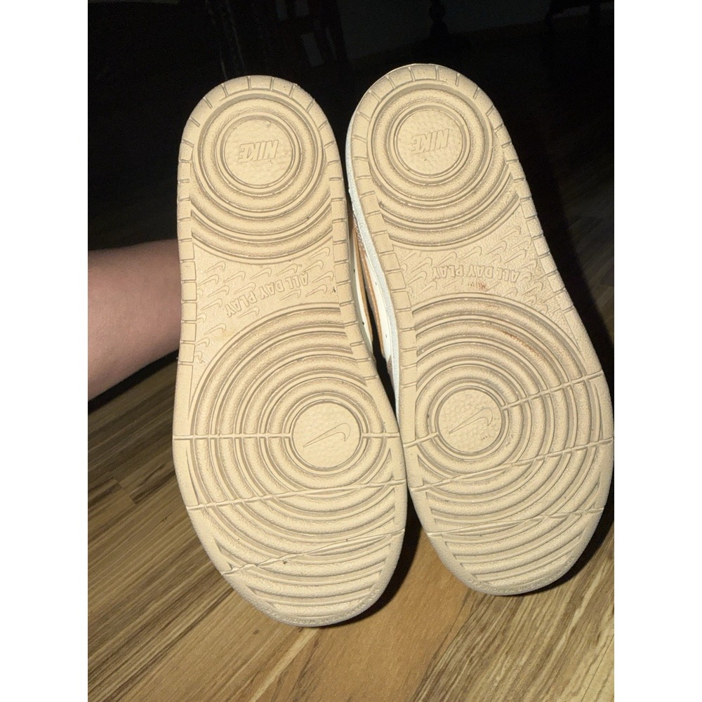 Nike Court Borough Mid 2 Youth Kids Shoes Size 2Y 2 Tan Off White - Picture 6 of 7